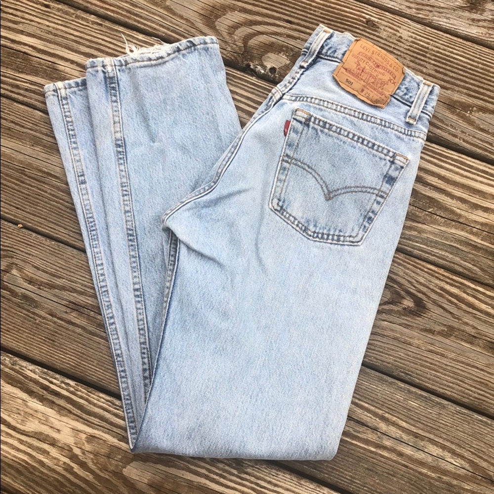 Vintage Levi 501 button fly jeans